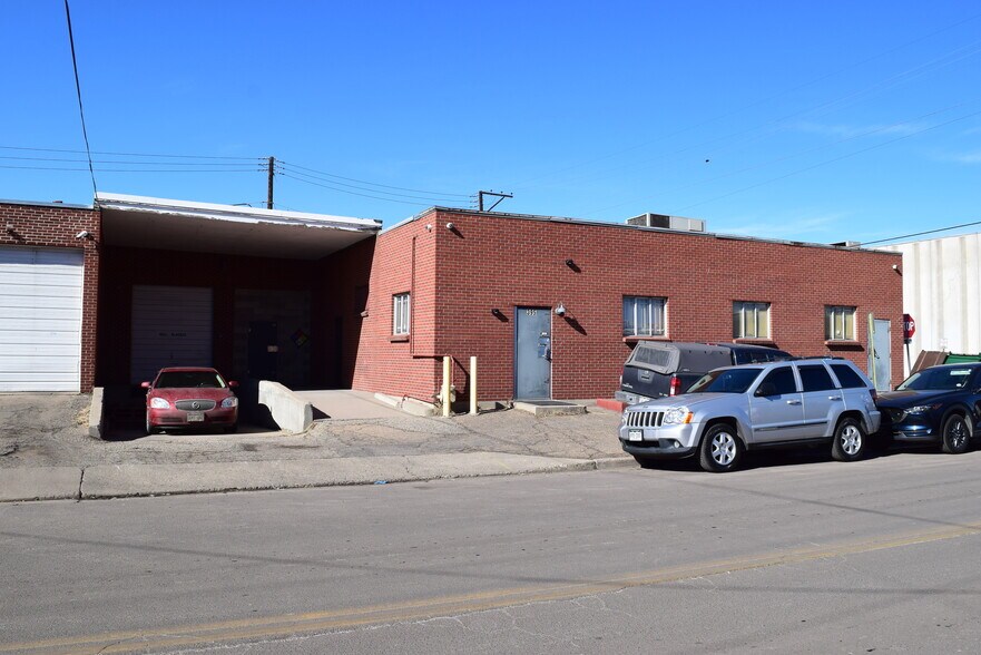 More Photos Of 395 Yuma St, Denver Warehouse For Sale
