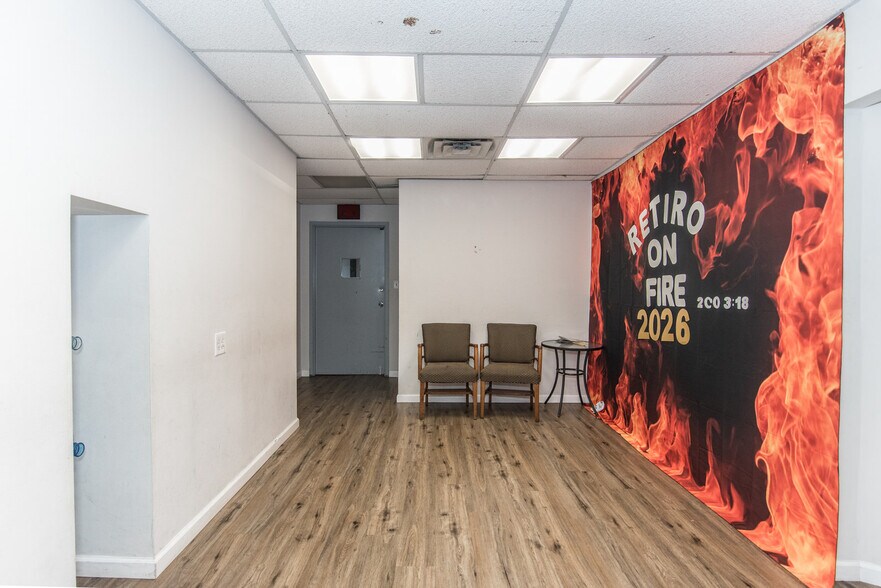 More Photos Of 6044-6052 Castor Ave, Philadelphia Medical For Sale