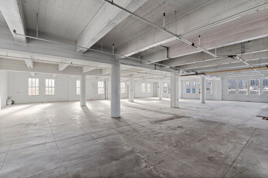 More Photos Of 800-810 Traction Ave, Los Angeles Office For Sale