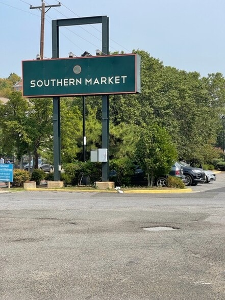 More Photos Of 801-829 Southern Ave, Oxon Hill Unknown For Lease