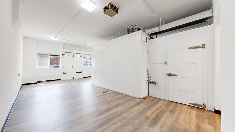More Photos Of 4342 Delaware St, Denver Warehouse For Sale