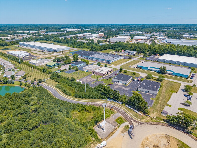More Photos Of 275 Outerbelt St, Columbus Office For Sale