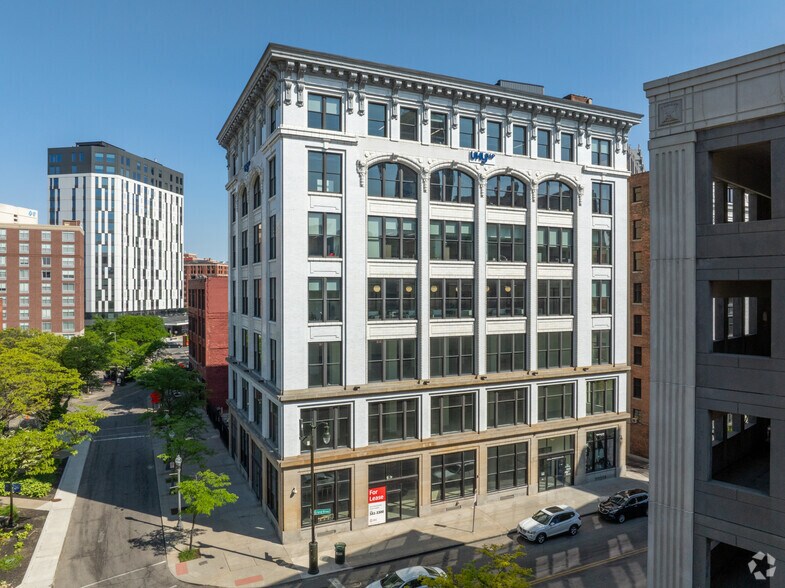 More Photos Of 230 E Grand River Ave, Detroit Office Residential For Lease