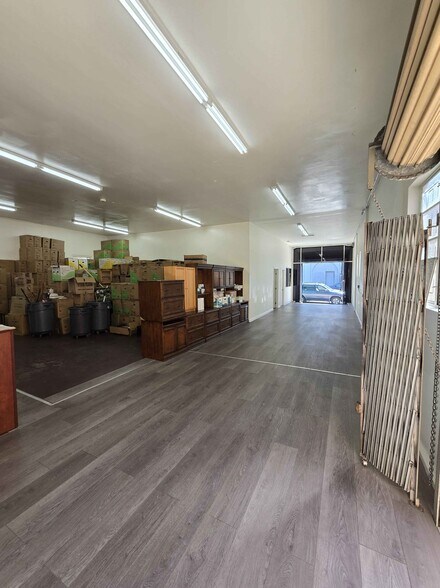 More Photos Of 1451-1453 Malvern Ave, Los Angeles Warehouse For Sale
