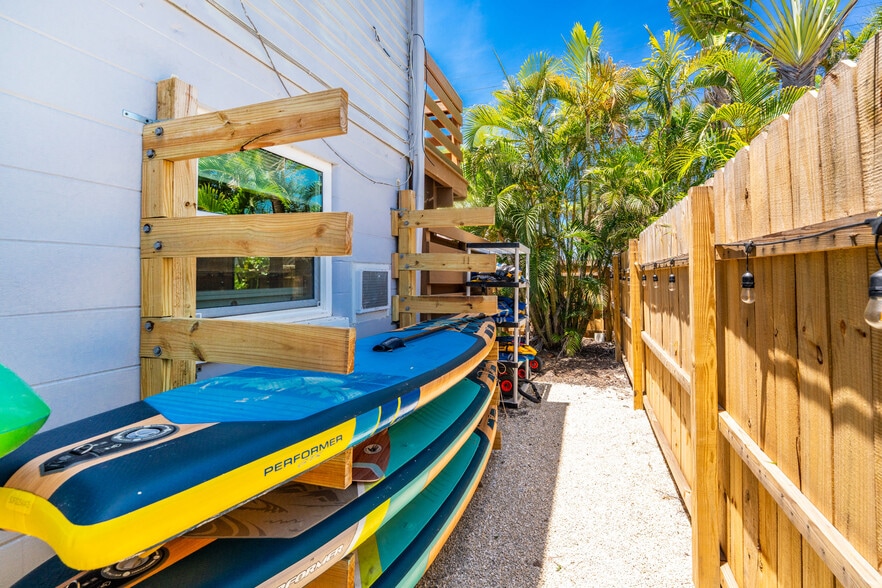 More Photos Of 1130 Gulf Blvd, Englewood Apartments For Sale
