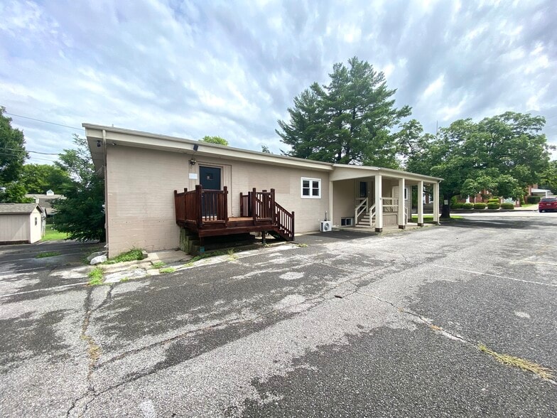 More Photos Of 78 Ash St, Calvert City Office For Sale