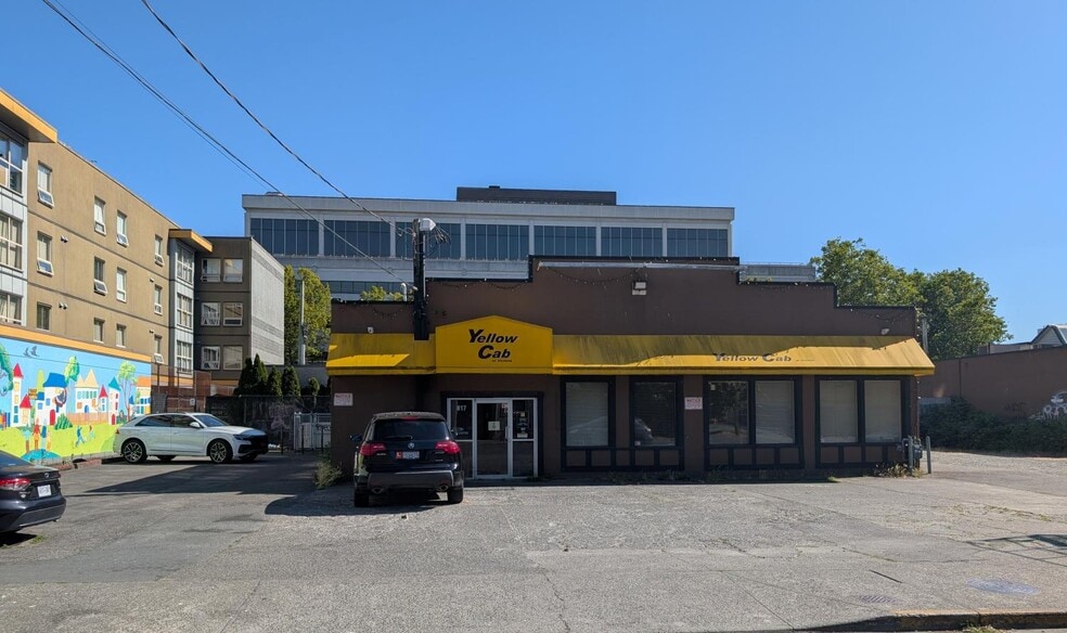 Primary Photo Of 817 Fisgard St, Victoria Storefront Retail Office For Sale