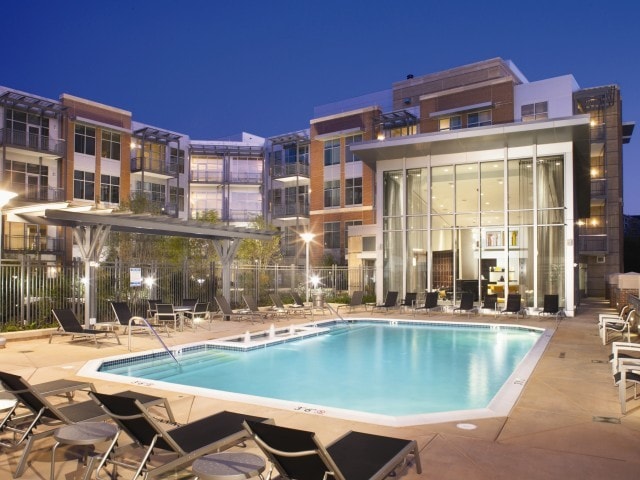 More Photos Of 8210 Crestwood Heights Dr, McLean Apartments For Lease