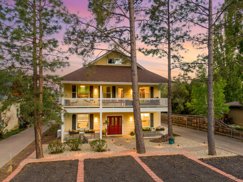 More Photos Of 303 W Juniper Ave, Flagstaff Hospitality For Sale