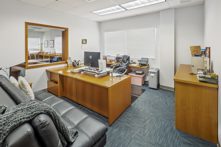 More Photos Of , Waipahu Industrial For Sale