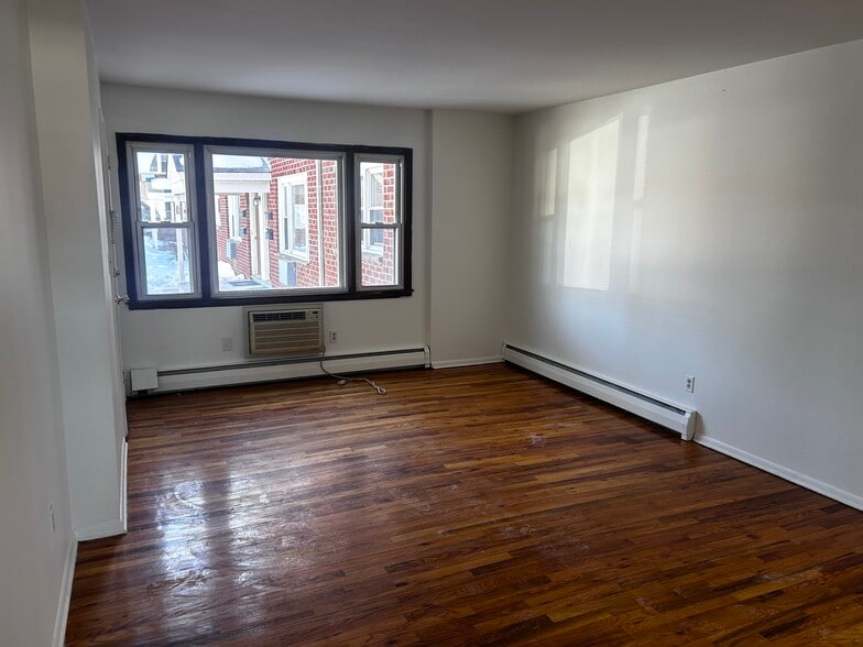 More Photos Of 407 Brick Blvd, Brick Apartments For Sale