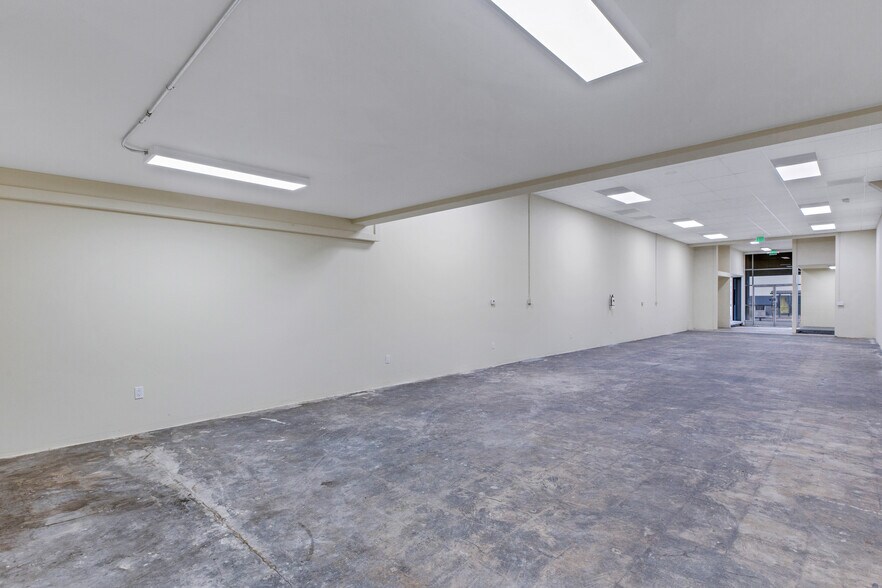 More Photos Of 109-117 E Main St, Alhambra Storefront For Sale