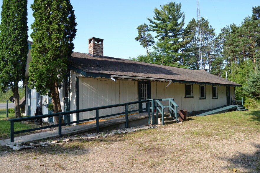More Photos Of 28 Old Colony Rd, Gaylord Industrial For Sale