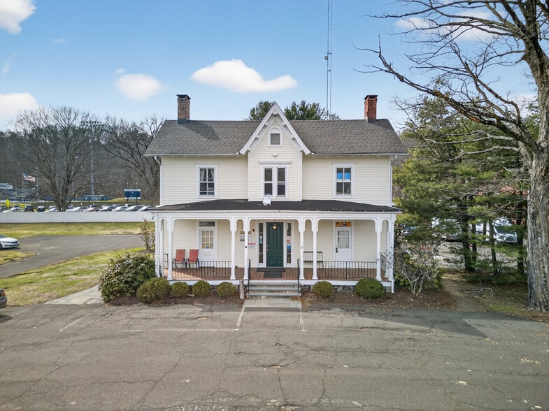 More Photos Of 387 Danbury Rd, Wilton Medical For Sale