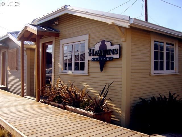 Primary Photo Of 407 W Main St, Carlton Storefront Retail Residential For Lease