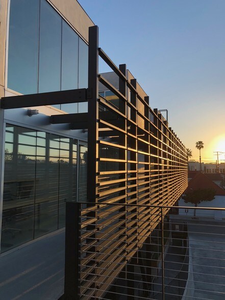 More Photos Of 8601-8635 Washington Blvd, Culver City Office For Sale