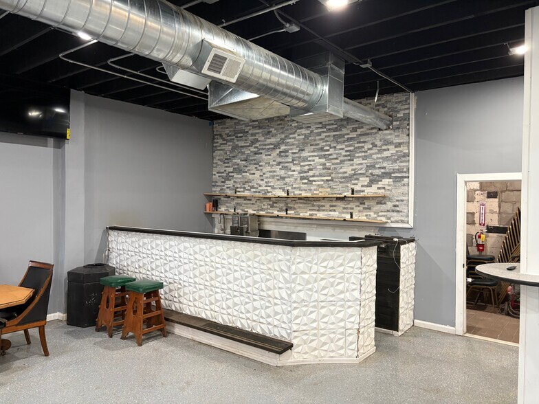 More Photos Of 5117-5121 E 7 Mile Rd, Detroit Storefront For Sale