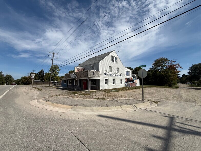 More Photos Of 7245 Lakeshore Rd, Lexington Restaurant For Sale