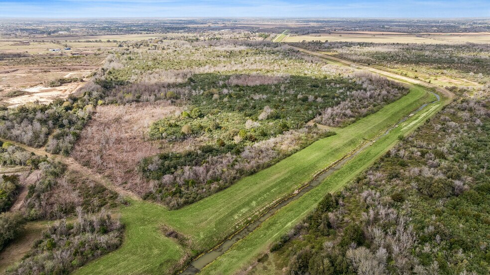 More Photos Of 10 FM 2403, Alvin Land For Sale