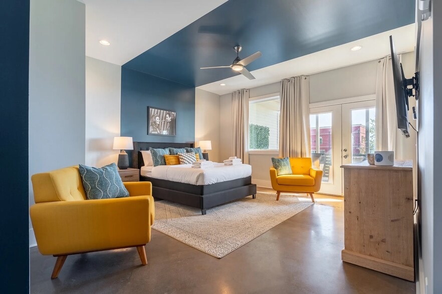 More Photos Of , Nashville Multifamily For Sale