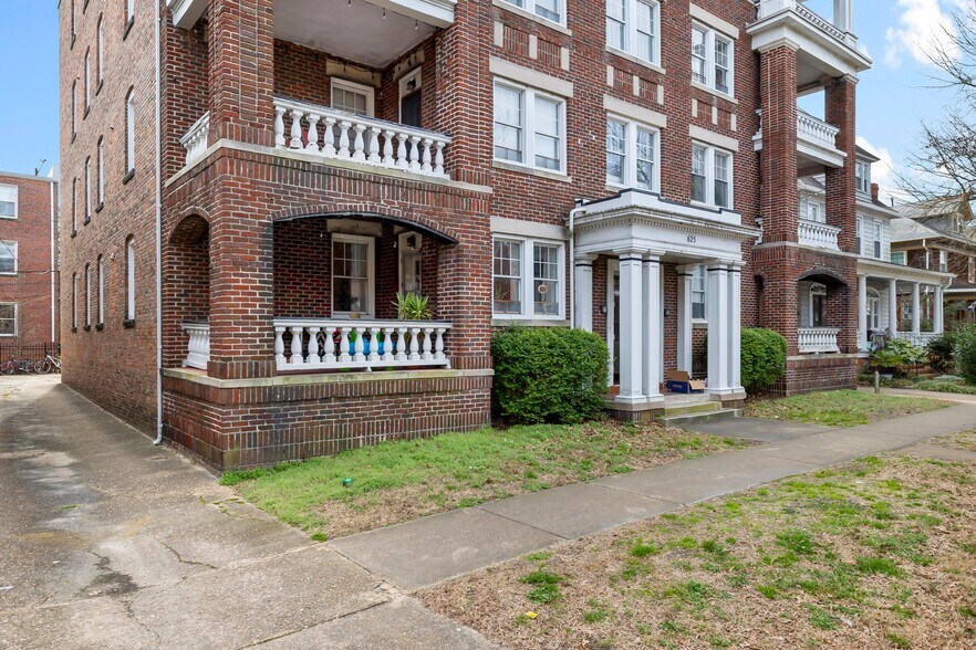 More Photos Of 625 W Princess Anne Rd, Norfolk Apartments For Sale