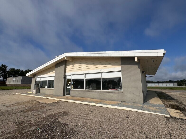 More Photos Of 603 N Prairieview Rd, Mahomet Land For Sale