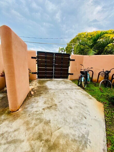 More Photos Of 200 Azure Way, Miami Springs Apartments For Sale