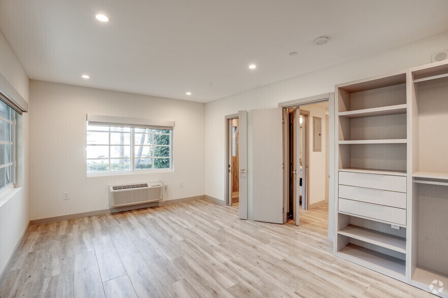 More Photos Of 8035-8045 Abbott Ave, Miami Beach Apartments For Sale