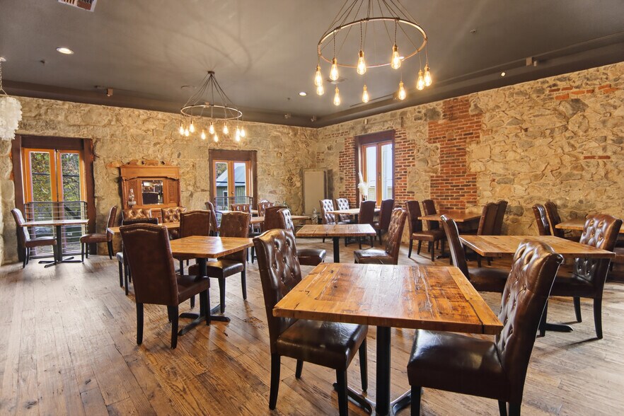 More Photos Of 107 Sacramento St, Nevada City Restaurant For Sale