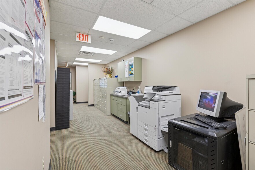 More Photos Of 119 S Easton Rd, Glenside Office For Sale