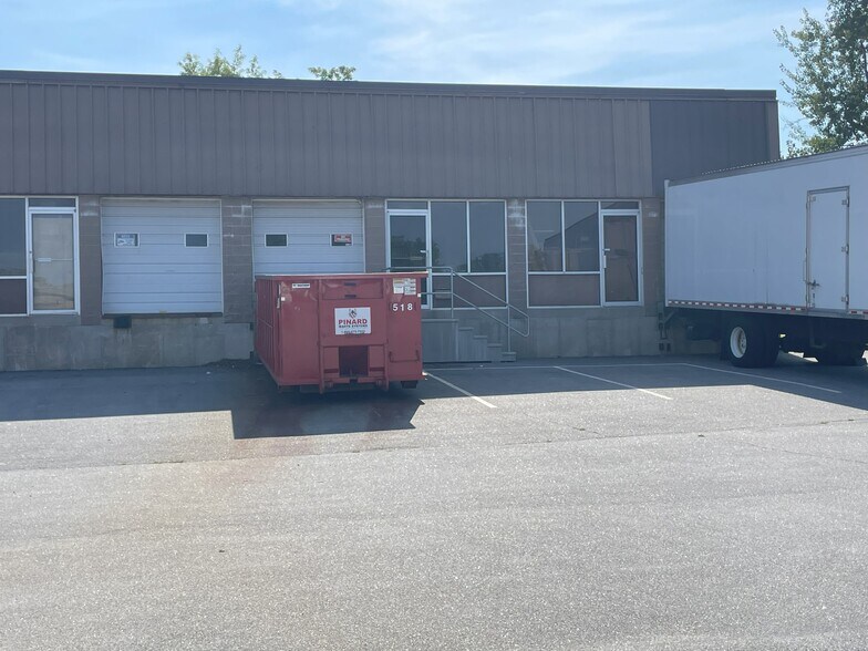 More Photos Of 880 Candia Rd, Manchester Service For Lease