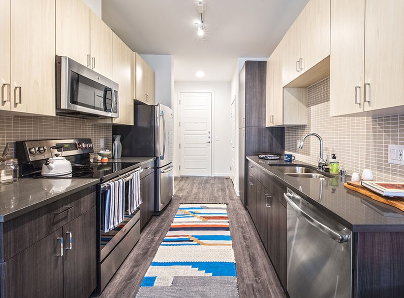 More Photos Of 1850 N 34th St, Seattle Apartments For Lease