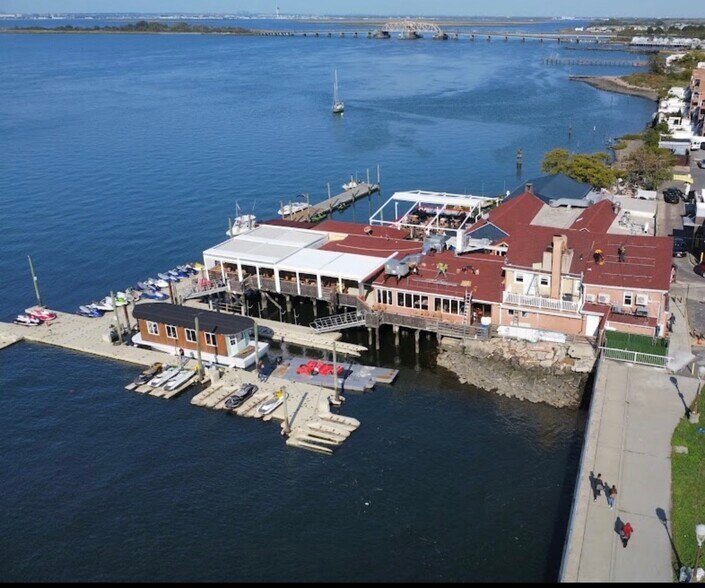 More Photos Of 392 Beach 92nd st, Rockaway Beach Land For Lease