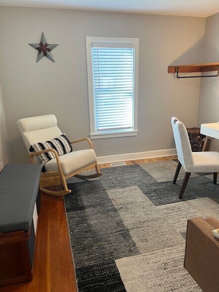 More Photos Of 341 SW Black Butte Blvd, Redmond Healthcare For Lease