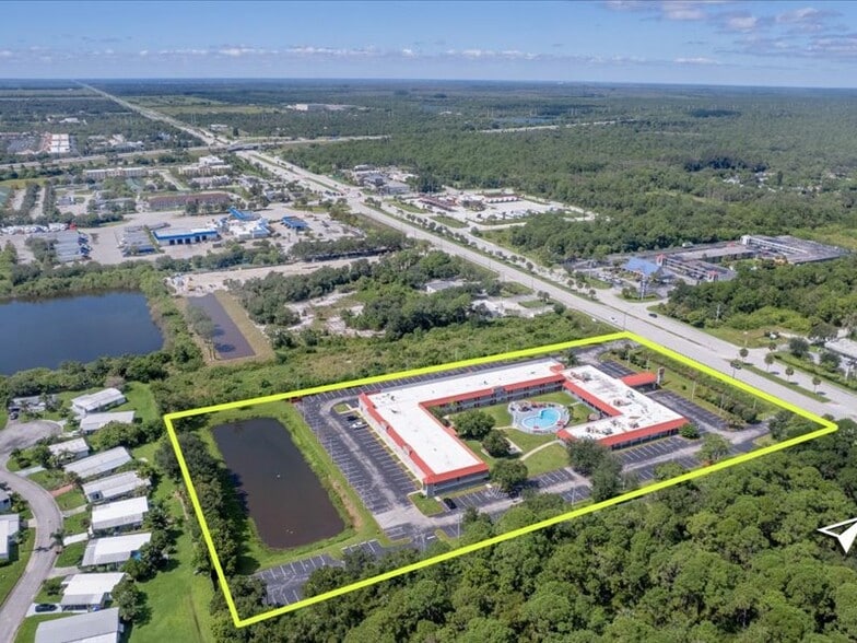 More Photos Of 8797 20th St, Vero Beach Hotel For Sale