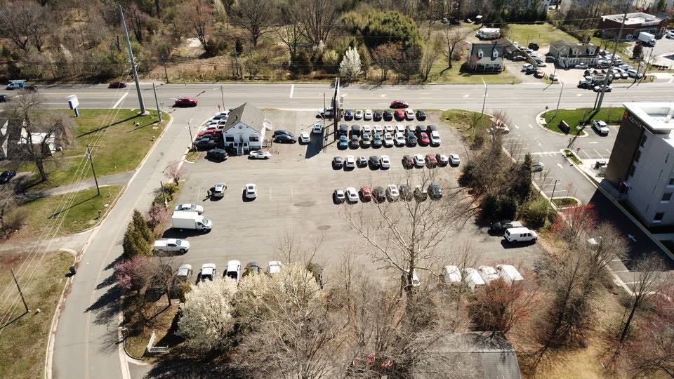 More Photos Of 7404 Centreville Rd, Manassas Auto Dealership For Lease