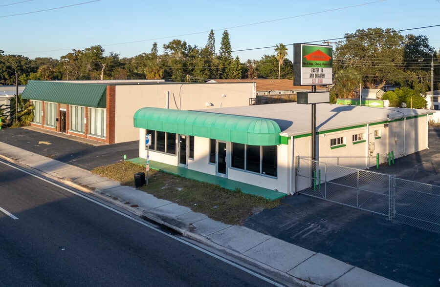More Photos Of 1569 S Missouri Ave, Clearwater Unknown For Lease
