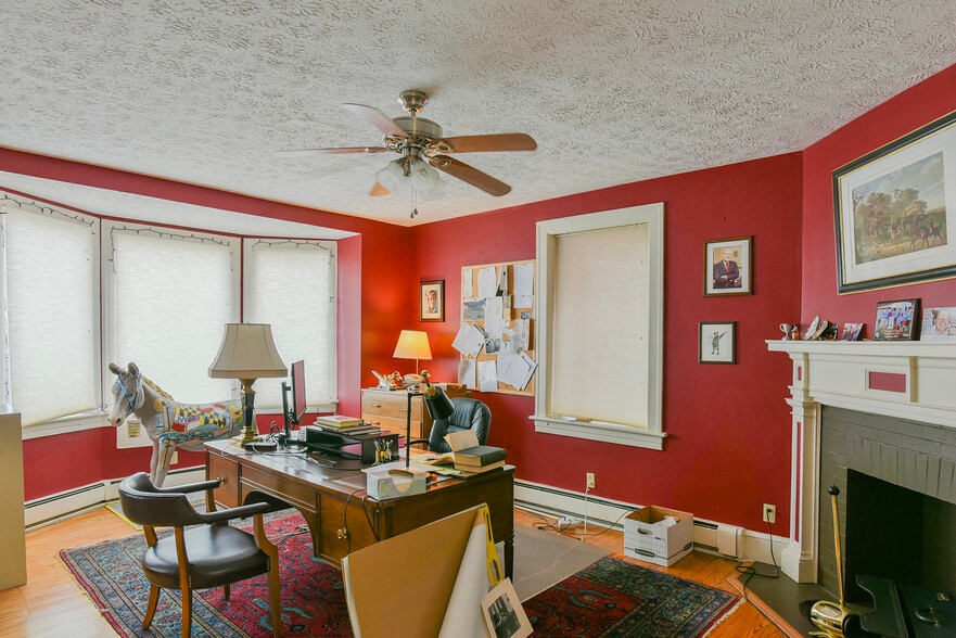 More Photos Of 29 W Franklin St, Hagerstown Apartments For Sale