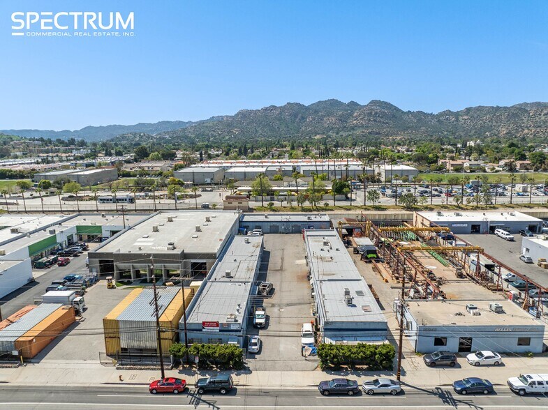 More Photos Of 10035-10043 Canoga Ave, Chatsworth Warehouse For Sale