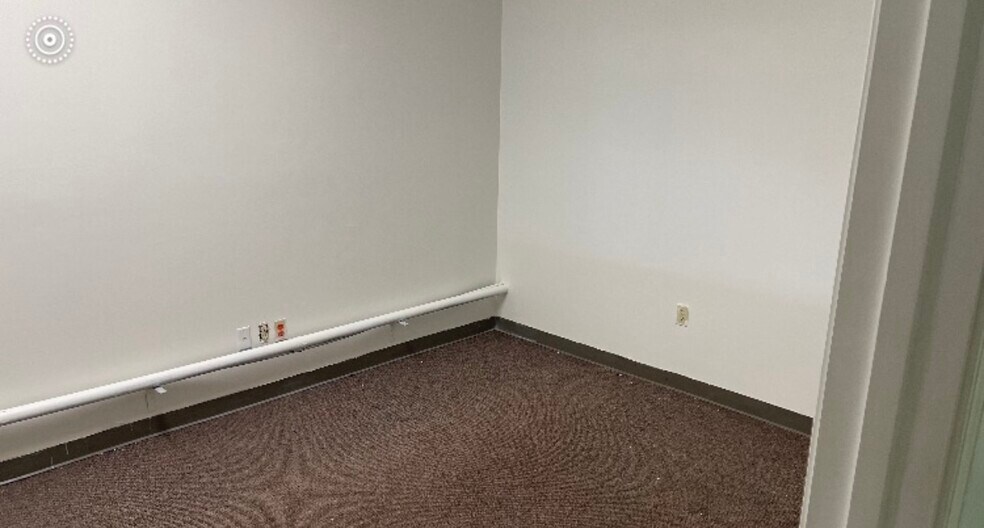 More Photos Of 7550 Dorchester Rd, North Charleston Coworking Space