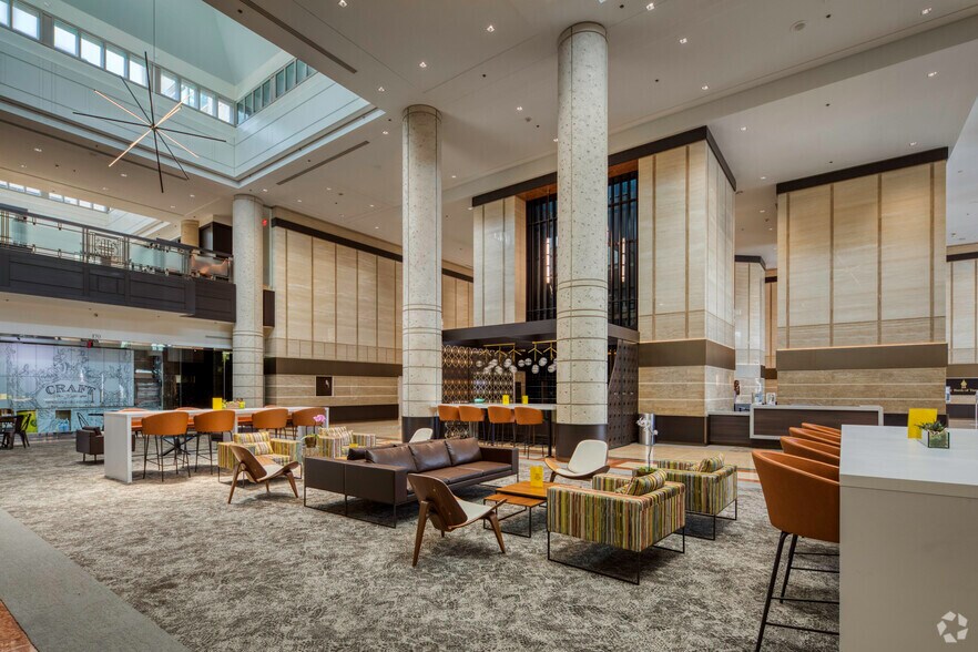 More Photos Of 200 Central Ave, Saint Petersburg Office For Lease