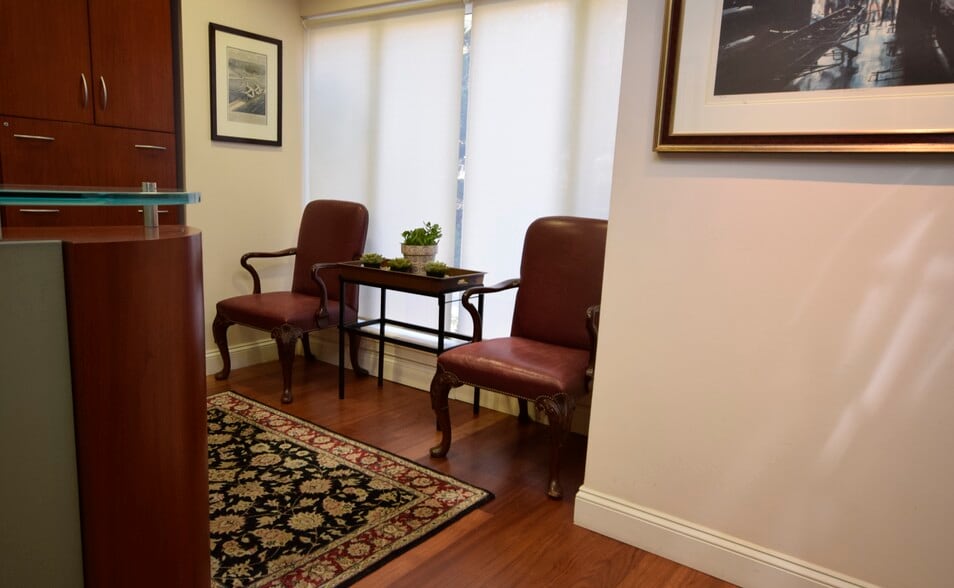 More Photos Of 252 N Washington St, Falls Church Office For Lease