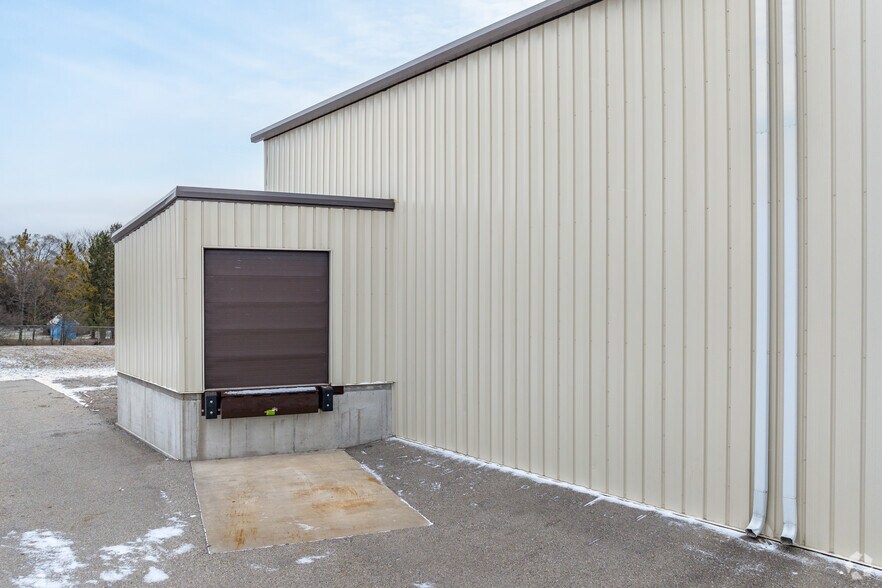 More Photos Of 651 Columbus Ave, West Branch Warehouse For Lease