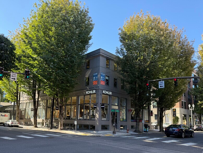 More Photos Of 1100 NW Glisan St, Portland Office For Lease