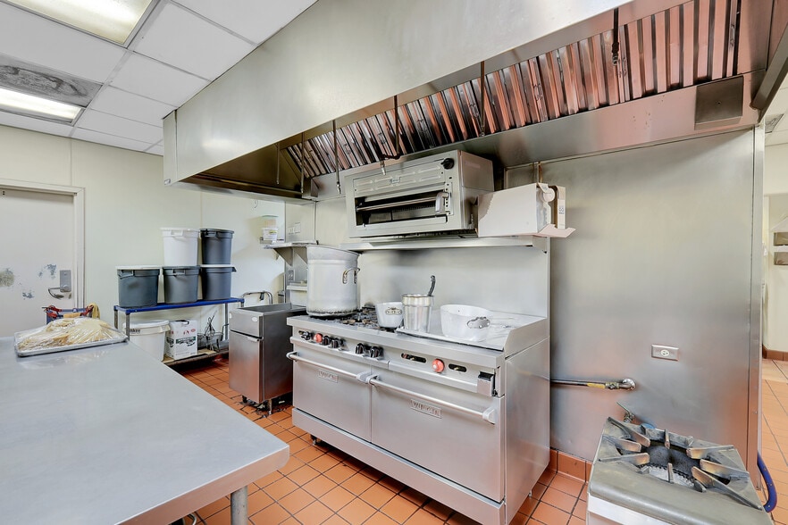 More Photos Of 1005 Stafford Way, Yuba City Restaurant For Sale