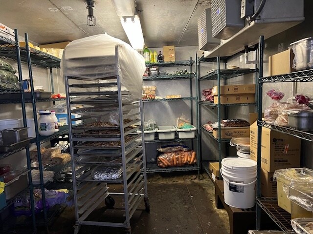 More Photos Of 98 W Main St, West Dundee Restaurant For Sale