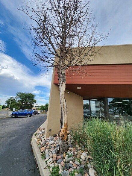 More Photos Of 1140-1160 S Abilene St, Aurora Freestanding For Lease