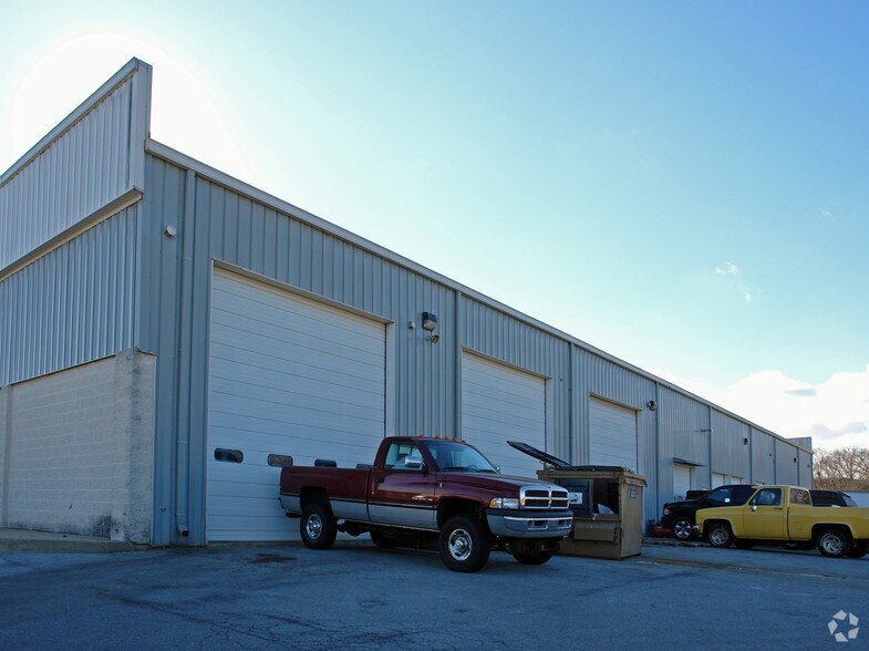 More Photos Of 1200 First State Blvd, Stanton Warehouse For Lease