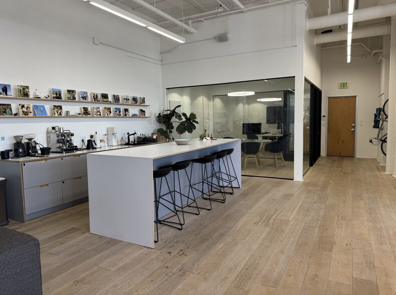 More Photos Of 375 Alabama St, San Francisco Manufacturing For Lease