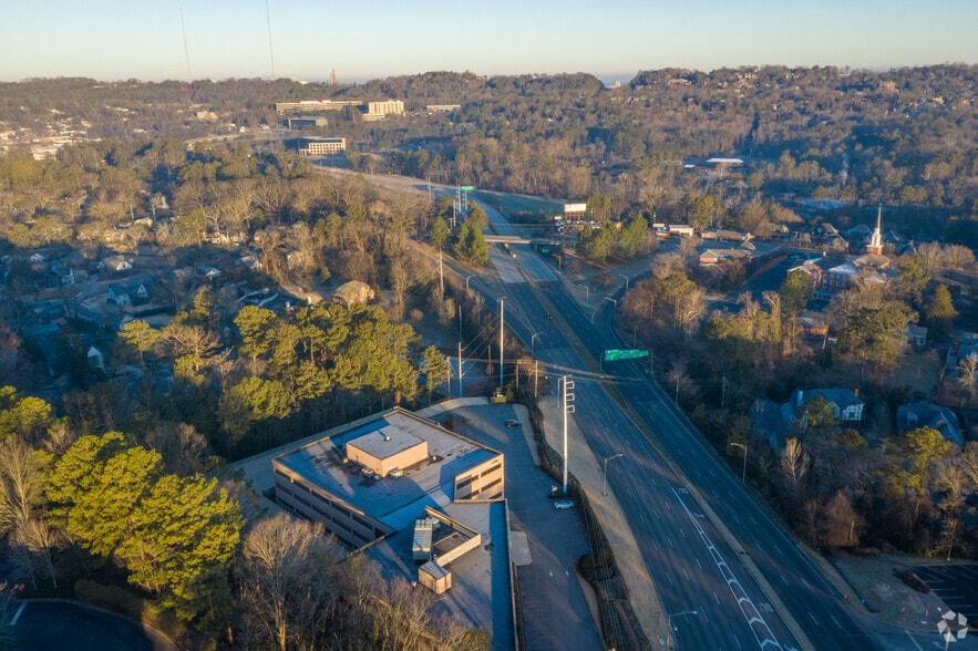 More Photos Of 2700 Highway 280 S, Birmingham Office For Sale